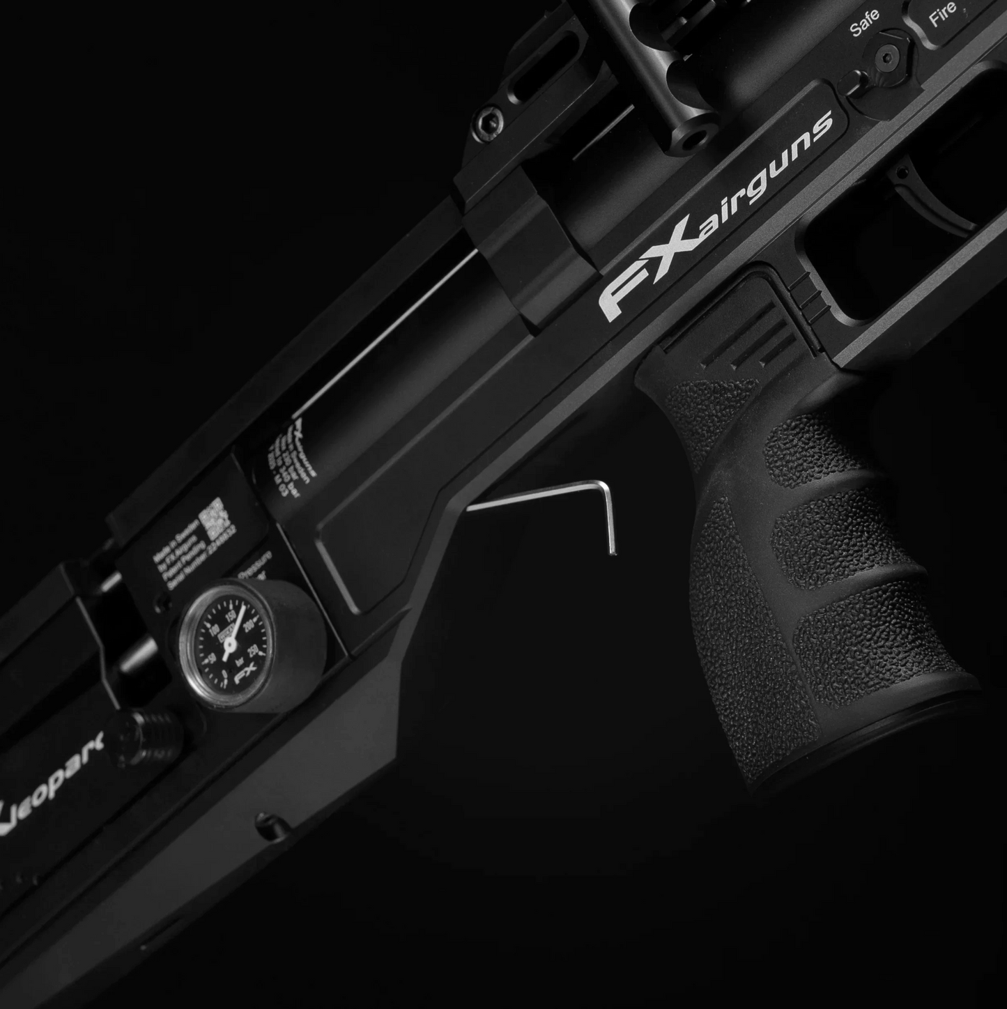 FX Leopard Sniper, .22 caliber tube